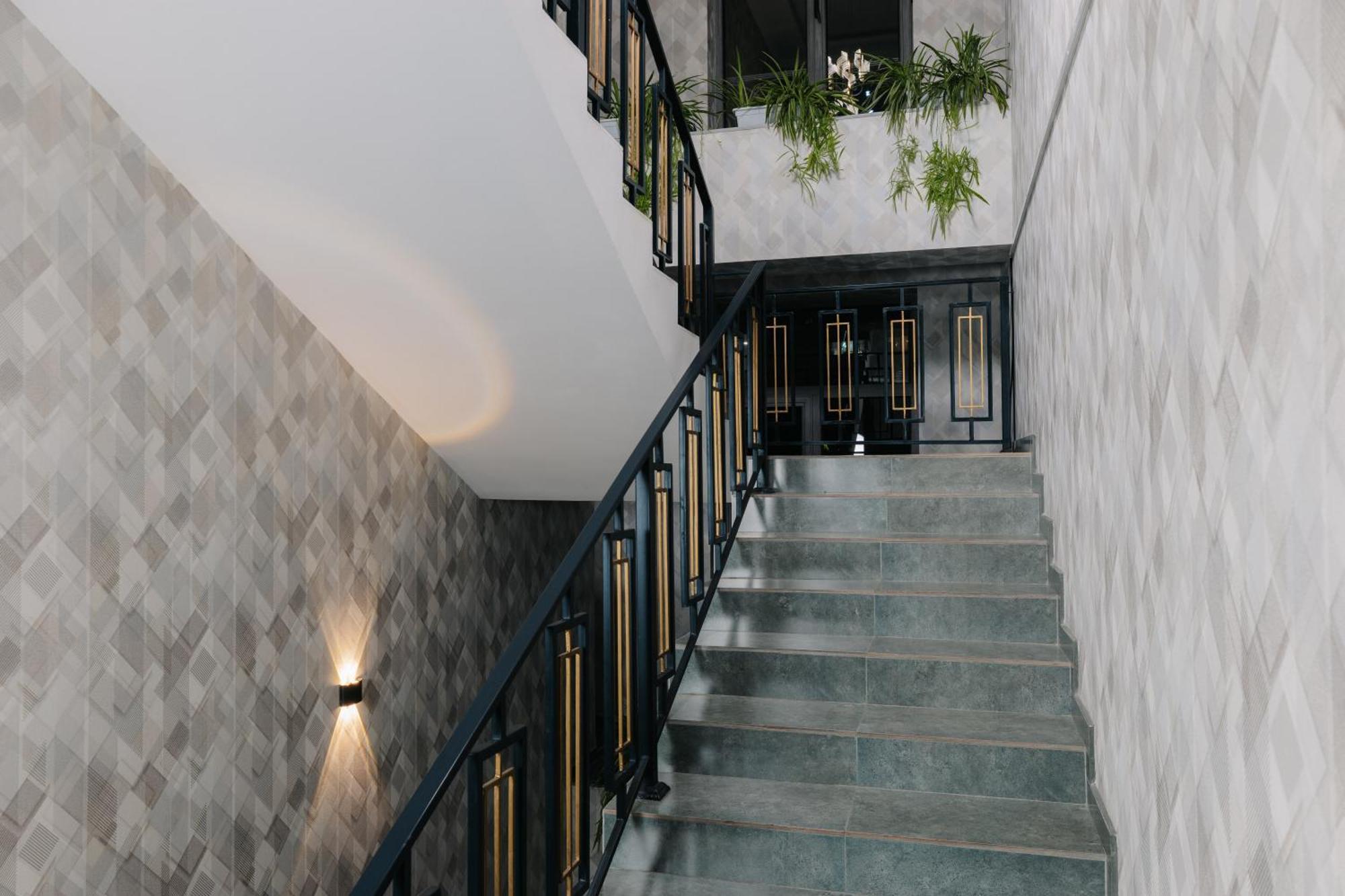 Resident Hotel Tashkent Bagian luar foto