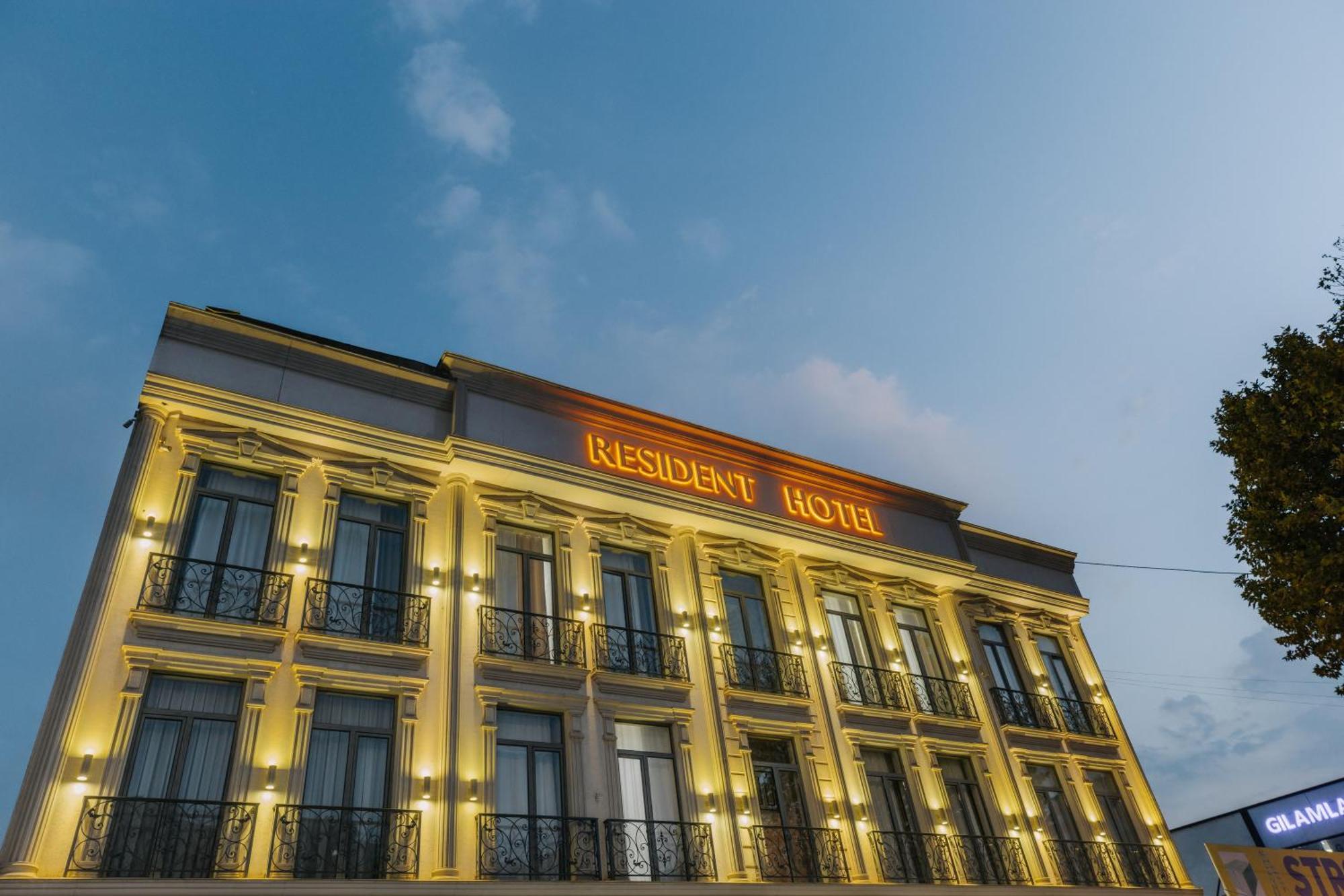 Resident Hotel Tashkent Bagian luar foto
